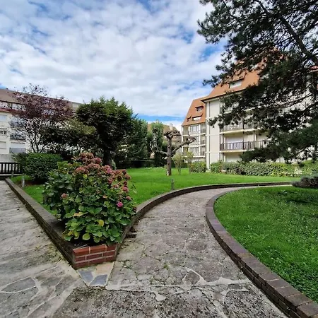 Deauville, Proche Avec Parking Prive * Deauville